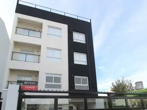 OPORTUNIDAD DEPARTAMENTOS 2 AMBIENTES EN POZO CUOTA PESOS