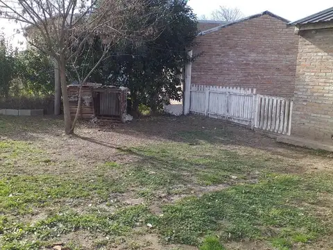 Mitre e/ General Roca y Vías