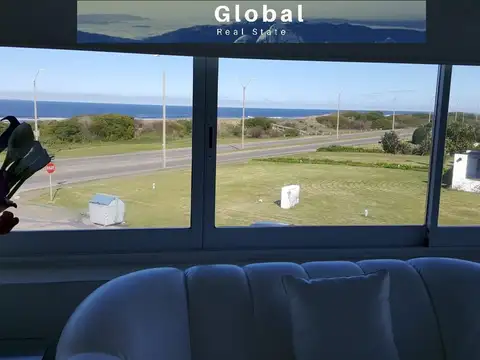 Departamento 6 ambientes con 5 baños