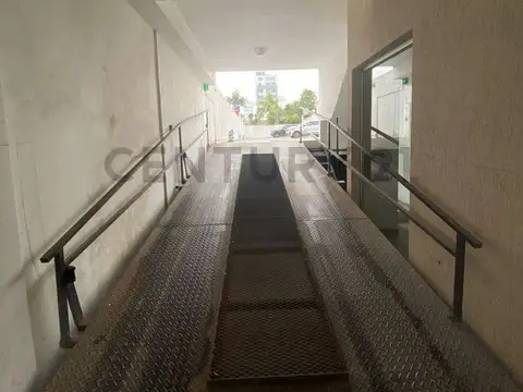 Cochera en Venta de 3  mts largo x 4  mts ancho