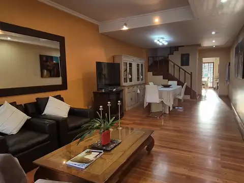 Depto Tipo Casa en Venta en Villa Urquiza, USD 390.000