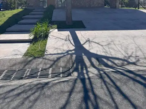 Alquiler de Casa Moderna 5 Ambientes –Barrio Tipas, Nordelta