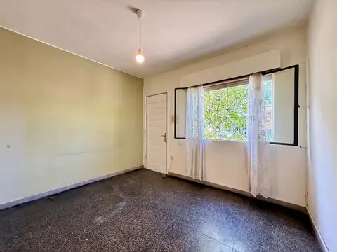 Casa en Venta en La Teja, USD 115.000