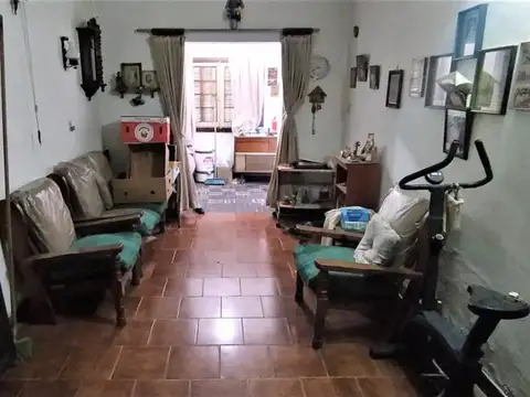 Casa en Venta en Moron, USD 120.000