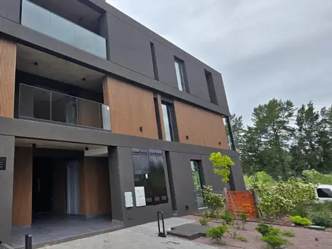 Departamento en Alquiler en Nordelta, USD 1.400