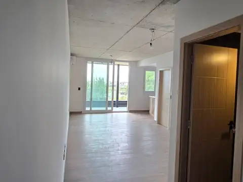 Departamento en Alquiler con 2 cocheras