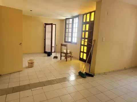 CASA 4 HABITACIONES EN VENTA - LAS HERAS