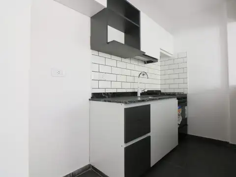 Depto Tipo Casa 3 ambientes con 1 baño
