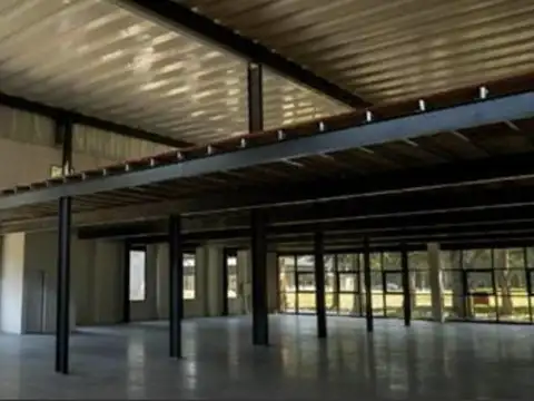 Depósito en PARQUE AUSTRAL 442 MTS CUB