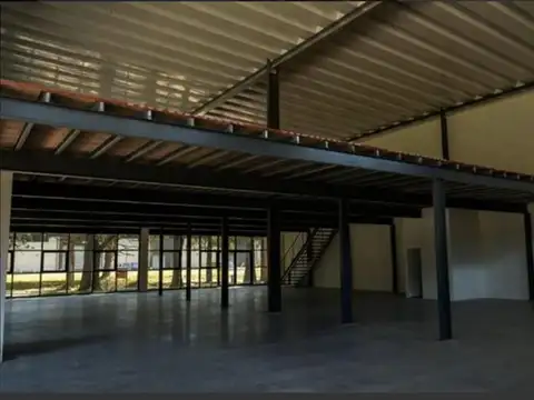 AV CAYETANO BELIERA  al 3000