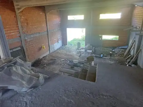 Galpón en venta en Ezpeleta Oeste