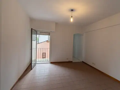 MONOAMBIENTE MUY LUMINOSO - VILLA DEL PARQUE