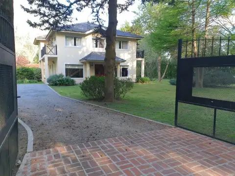 Casa en Club de campo El Moro