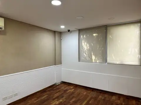 Oficina en Alquiler al Este