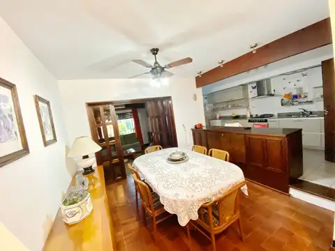 EXCELENTE DUPLEX C/JARDIN EN FLORIDA M