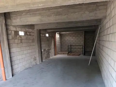 Local en Alquiler en Flores Norte, $ 1.800.000