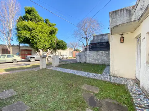 Terreno en Venta en Alberdi, USD 63.000