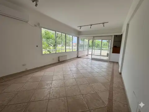 Departamento en Alquiler de 4 ambientes