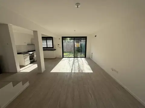 Departamento 4 ambientes con 3 baños