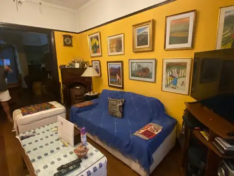 Casa 7 ambientes con 1 baño
