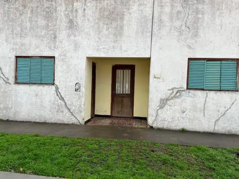Vendo Casa en Caseros, Entre Ríos.