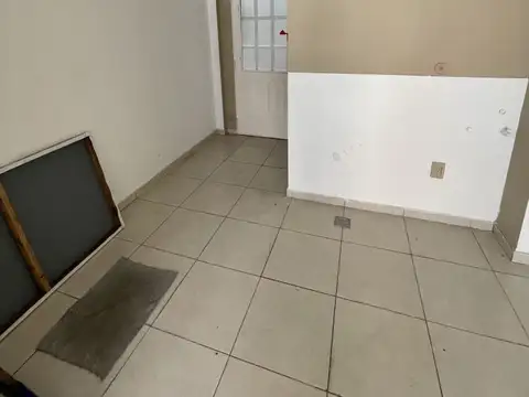 Local - Venta - Argentina, La Matanza - Bolivar 533