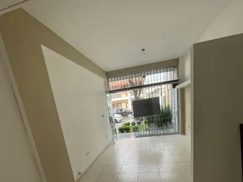 Local en Venta en Ramos Mejia, USD 105.000