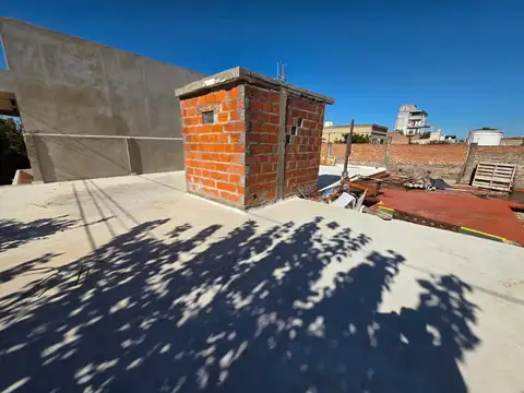 Terreno en Venta 14  mts Fondo