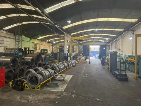 Galpon en Venta en San Andres, USD 1.210.000