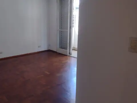 Departamento en Venta en Republica De La Sexta, USD 62.000