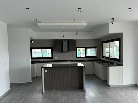 Casa en Venta 2 años