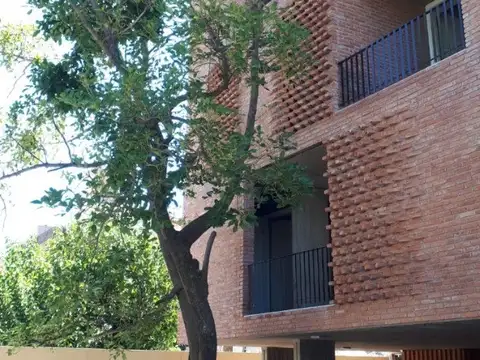 SAN MARTIN 700, Piso 4