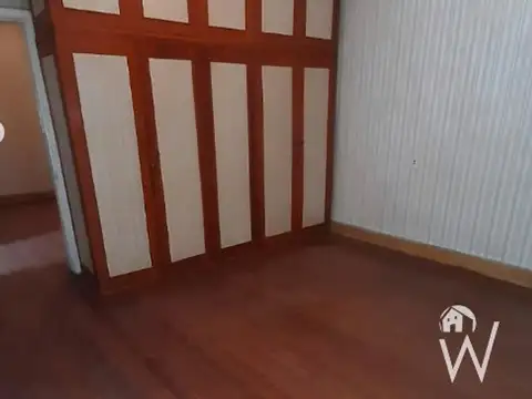 Vendo o permuto casa céntrica de 3 habitaciones en PA