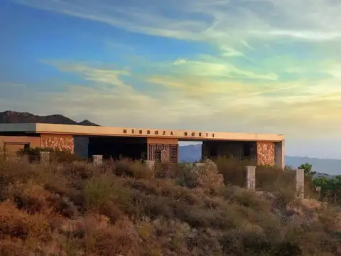 VENTA LOTE EN BARRIO PRIVADO MENDOZA NORTE