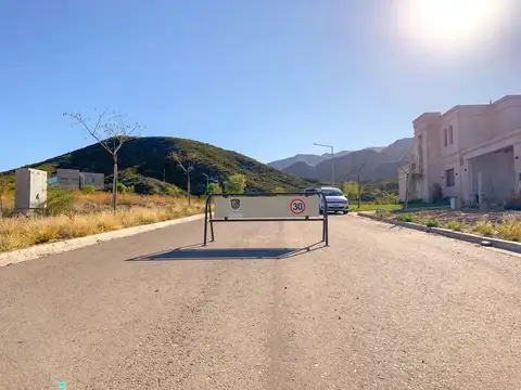 Terreno en Venta en El Challao, USD 55.000