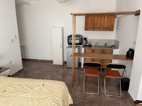 Depto Tipo Casa Monoambiente con 1 baño