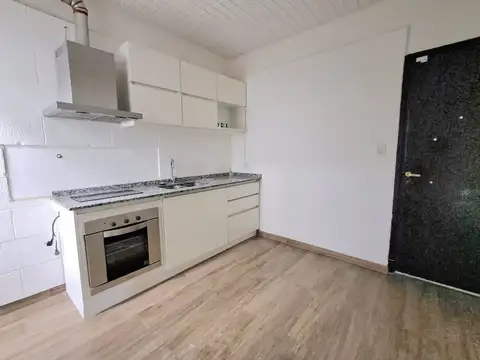 Departamento en Alquiler en Mendoza, $ 800.000