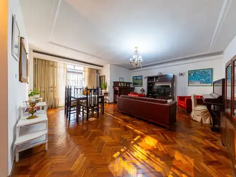 DEPARTAMENTO VENTA 3 DORMITORIOS COCHERA Y BAULERA