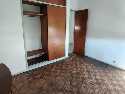 Departamento 5 ambientes con 1 baño