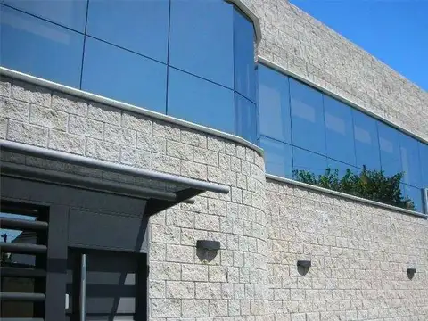 Galpon en Venta en Castelar Norte, USD 780.000