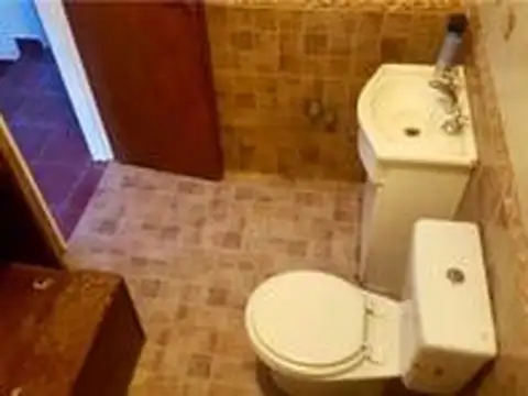 Depto Tipo Casa en Venta 8 años