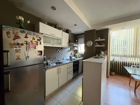 VENTA DPTO 3 AMB CON TERRAZA Y COCHERA V.SARMIENTO