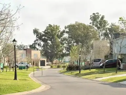 Terreno en Venta en Pilar Del Este - Santa Sofia, USD 45.000