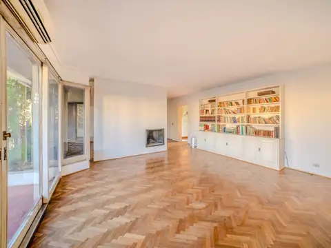 Departamento en Venta de 4 dormitorios