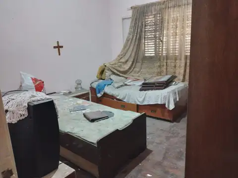 Casa en Venta en Villa Santos Tesei, USD 70.000