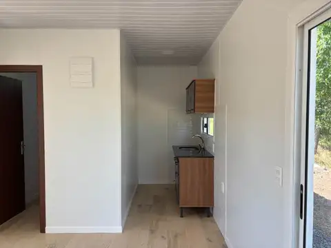 Casa 2 ambientes con 1 baño