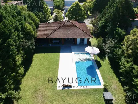 Venta Casa - Barrio St. Matthews - 4 amb - Apto Crédito