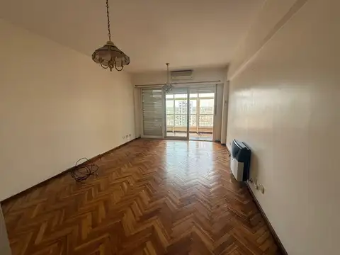 Departamento 3 ambientes en Torres Prefectura excelente estado - Wilde Centro