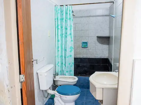 Depto Tipo Casa en Venta 74 años