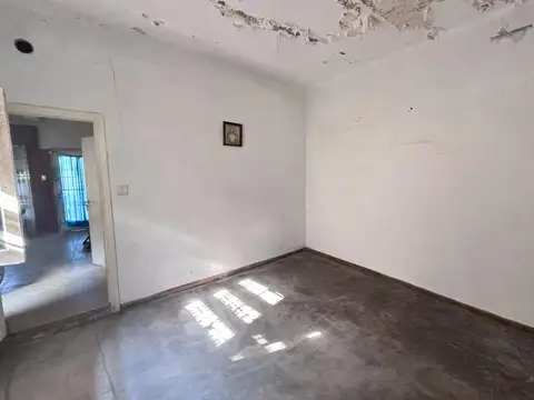 Casa a refaccionar en zona sur, Rosario